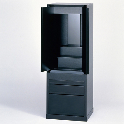 メモリアル漆キャビネット