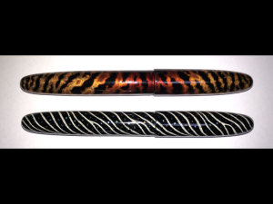 変り塗り万年筆